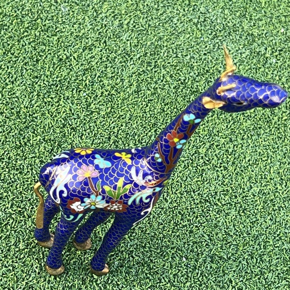 Vintage Cloisonné Giraffe Figurine – 6.25” Tall, Rare & Hard to Find - Picture 6 of 8